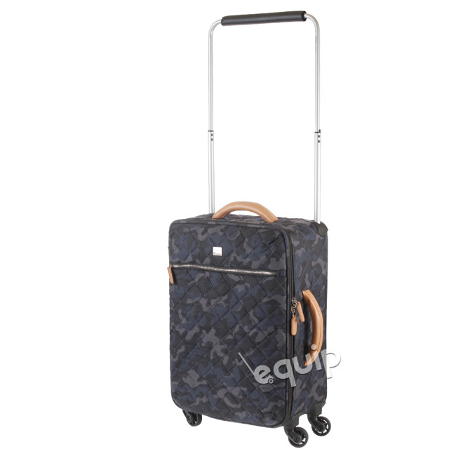 Walizka mała IT Luggage World's Lightest Quilted