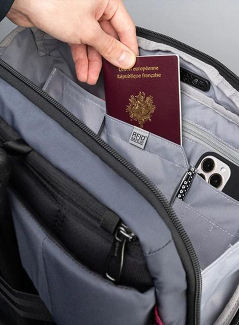 Plecak dzienny Pacsafe Metrosafe X 13" Commuter - slate