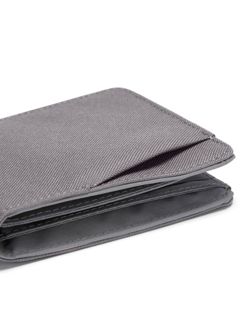 Portfel antykradzieżowy Pacsafe RFIDsafe Bifold Wallet - stone