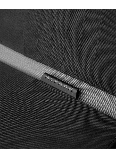 Portfel paszportówka Alpaka Zip Passport Wallet - black