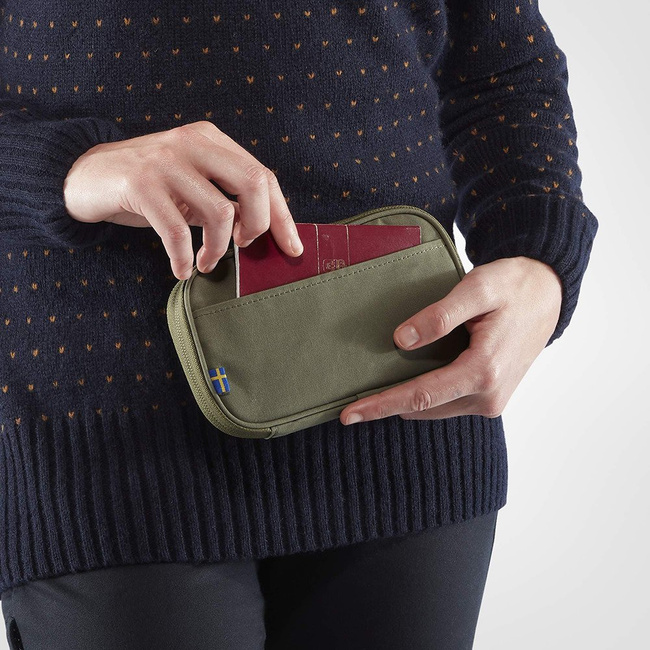 Portfel Fjallraven Kanken Travel Wallet - black
