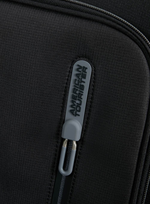 Walizka duża American Tourister Cloudrider EXP - jet black