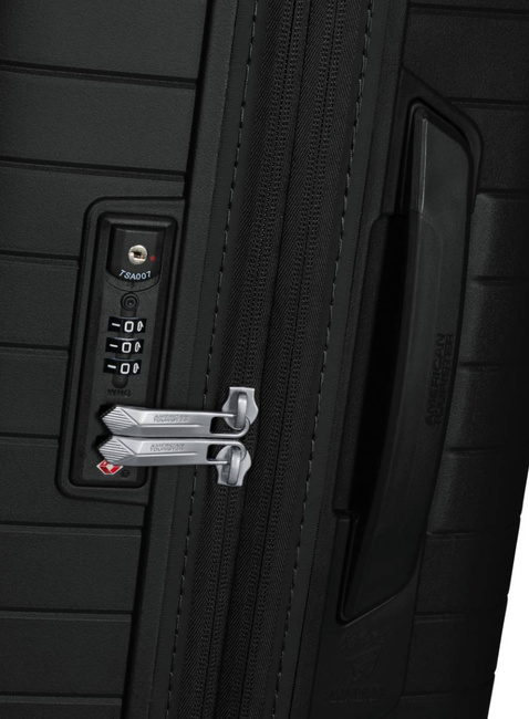 Walizka duża American Tourister FastForward - flash black
