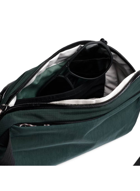 Torba biodrowa Bellroy Venture Ready Sling 2,5 l - deep ocean