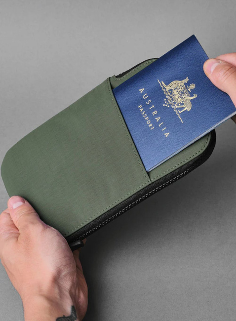 Portfel podróżny Alpaka Travel Wallet Axoflux - green