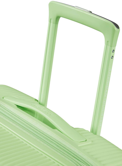 Walizka średnia American Tourister Soundbox EXP - kiwi green