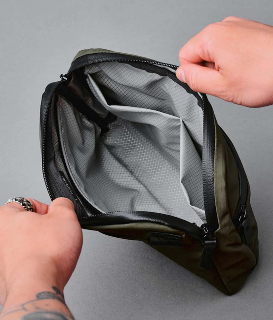 Torba saszetka na ramię Alpaka Flight Sling 2 l - green