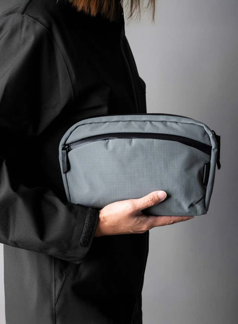 Torba saszetka na ramię Alpaka Flight Sling 2 l - grey