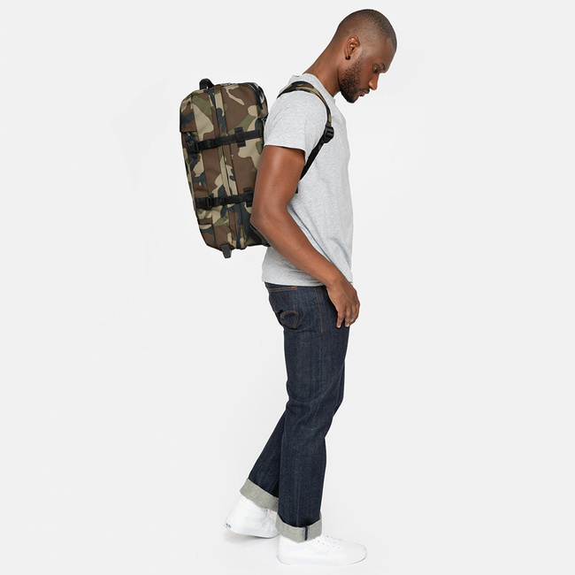 Podróżna torba samolotowa Eastpak Strapverz S constructed camo