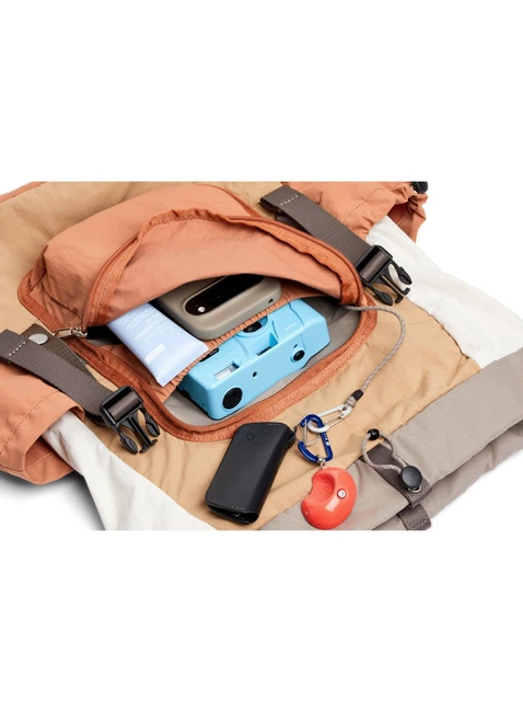 Plecak miejski Bellroy Cinch Backpack - sand dune
