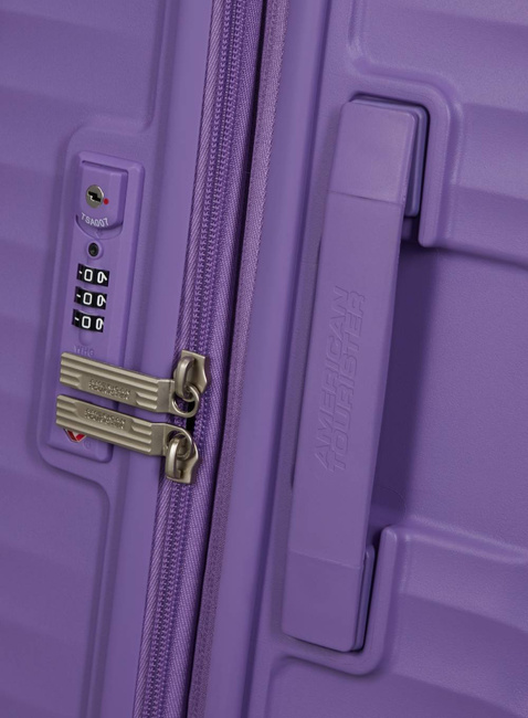Walizka średnia American Tourister Diablast EXP - purple pulse