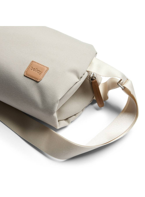 Torba na ramię Bellroy Classic Sling 7 l - tahini