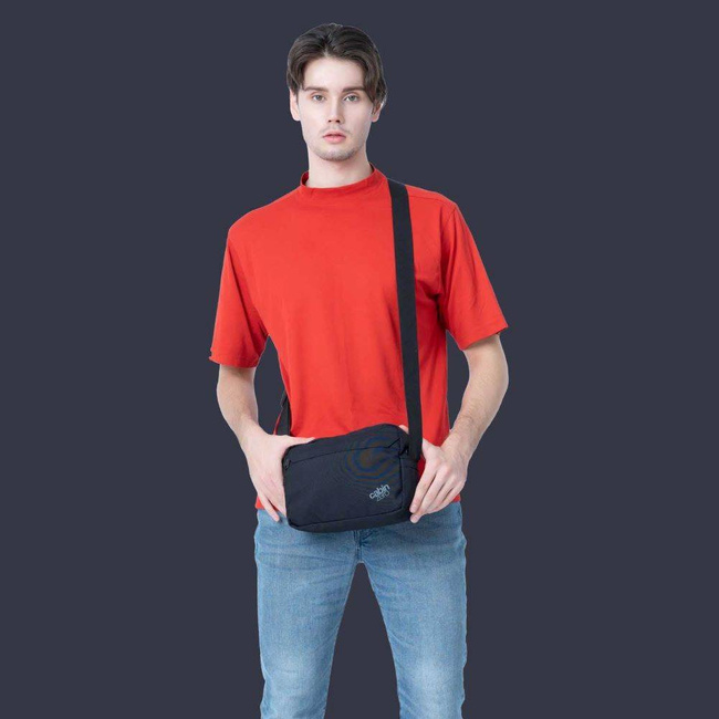 Torba saszetka na ramię CabinZero Flipside - absolute black