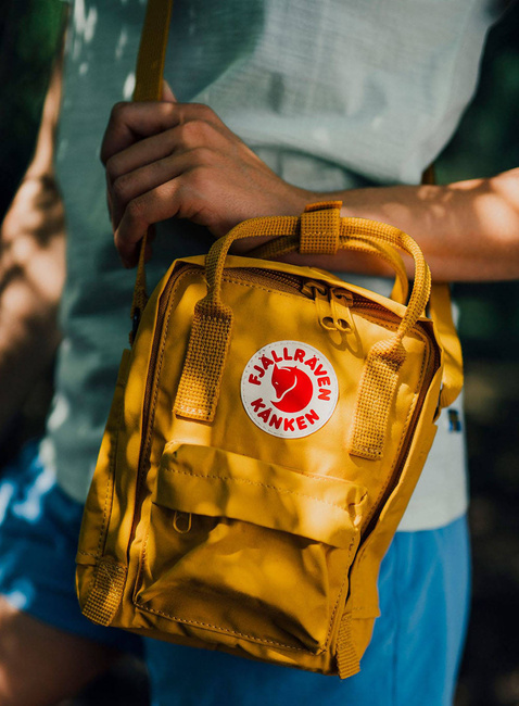 Kompaktowa torba na ramię Fjallraven Kanken Sling - clay