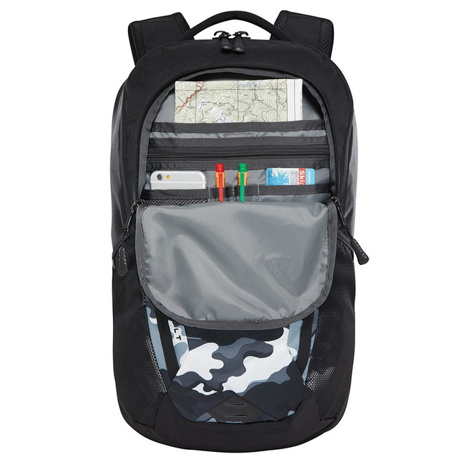 Lekki i wygodny The North Face plecak Vault black psyched