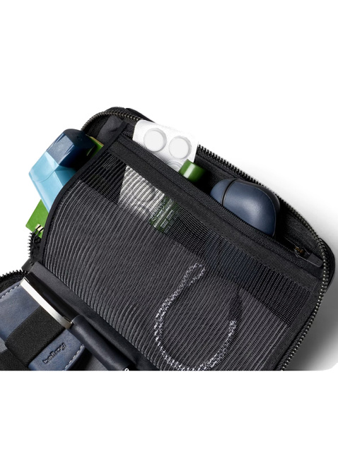 Organizer na elektronikę kopertówka Bellroy Wonder Kit - raven