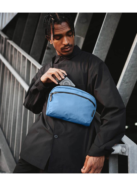 Torba saszetka na ramię Alpaka Flight Sling 2 l Axoflux - blue