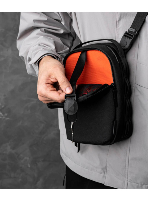 Torba crossbody Alpaka Metro Sling Max Axogrid - black