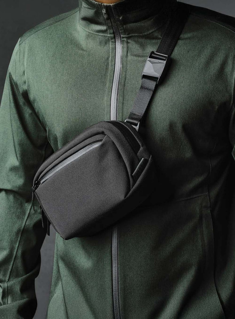 Torba na ramię crossbody Alpaka Go Sling Nano Axoflux - black