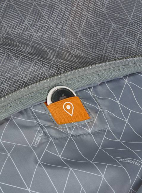 Walizka średnia American Tourister FastForward - radiant orange