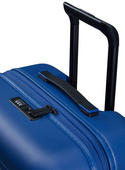 Walizka duża poszerzana American Tourister Novastream - navy blue