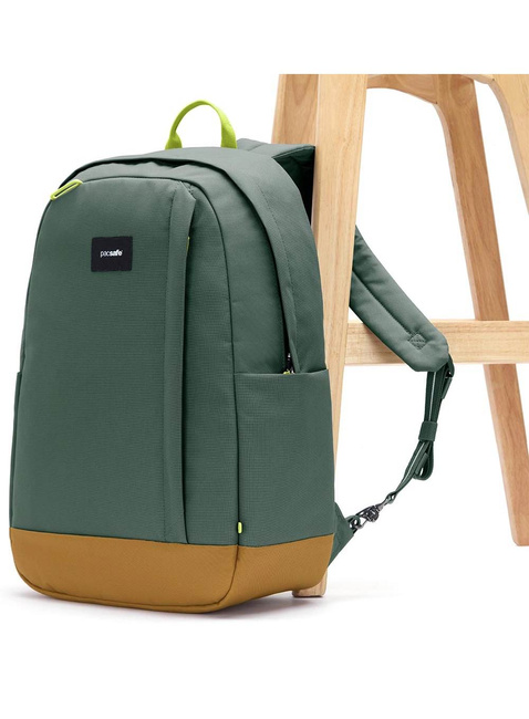 Antykradzieżowy plecak Pacsafe Go 25 l Anti-Theft - spruce green