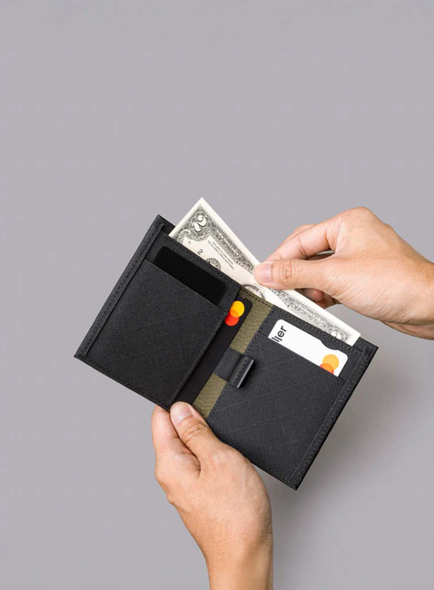 Portfel codzienny Alpaka ARK Bifold Cash Wallet Axogrid - black