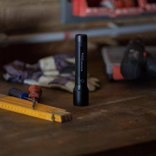 Latarka ręczna P7R Core Ledlenser