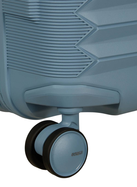 Walizka średnia American Tourister FastForward - steel blue