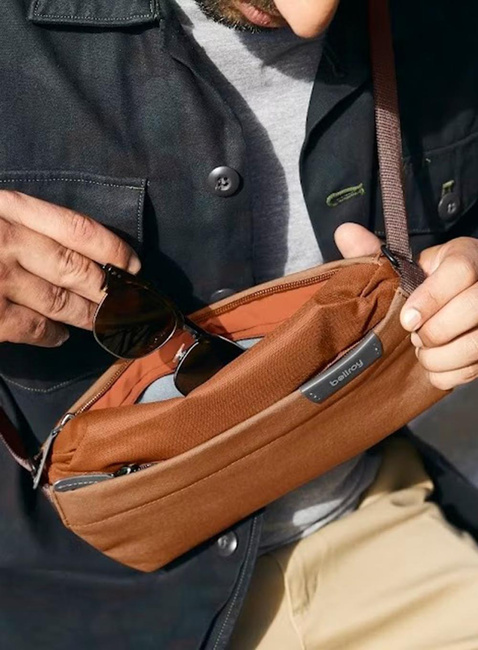 Torba na ramię crossbody Bellroy Sling Mini 4 l - bronze