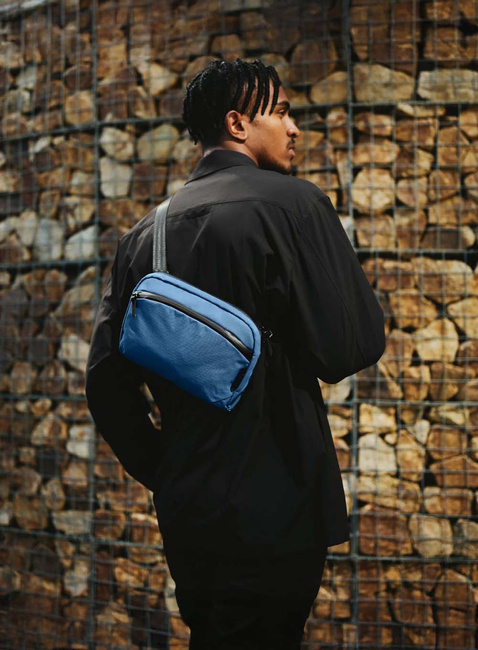 Torba saszetka na ramię Alpaka Flight Sling 2 l - blue