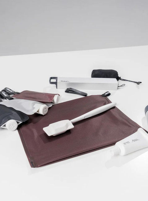 Kosmetyczka podróżna Matador FlatPak™ Zipper Toiletry Case - garnet