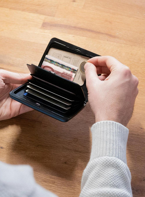 Portfel RFID na karty Ogon Design Smart Case V2 Large - stone grey