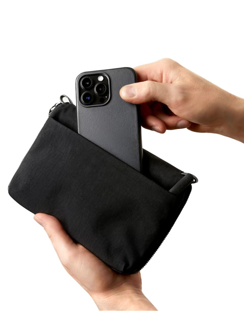 Organizer na elektronikę kopertówka Bellroy Wonder Kit - raven