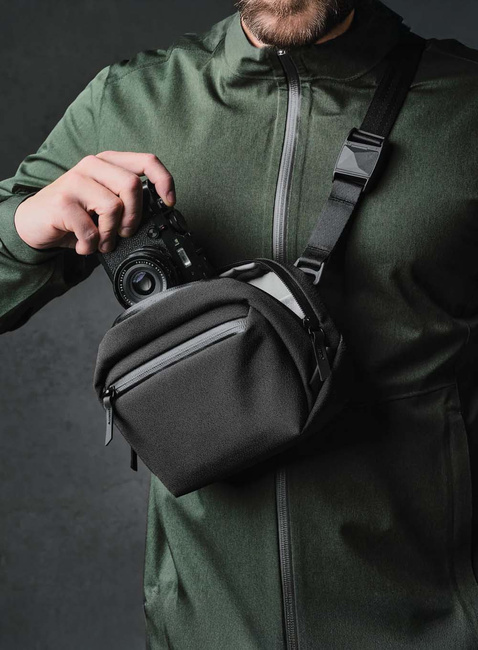 Torba na ramię crossbody Alpaka Go Sling Nano Axoflux - black