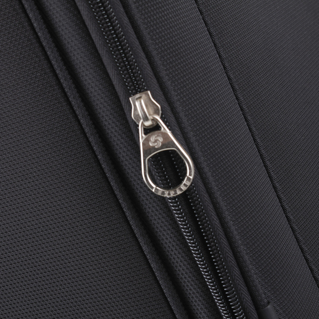 Walizka średnia Samsonite Astero