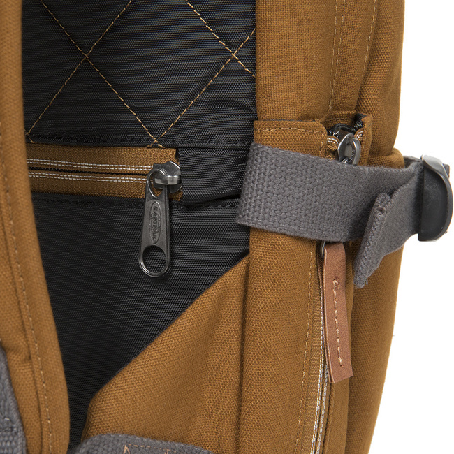 Floid Cs plecak Eastpak - opgrade wood