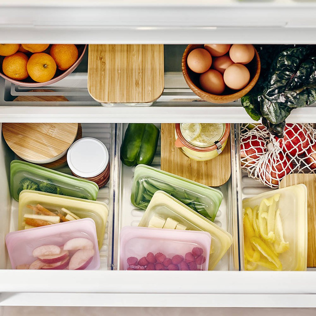 Silikonowa torebka na żywność Stasher Snack Bag 0,355 l - rainbow orange