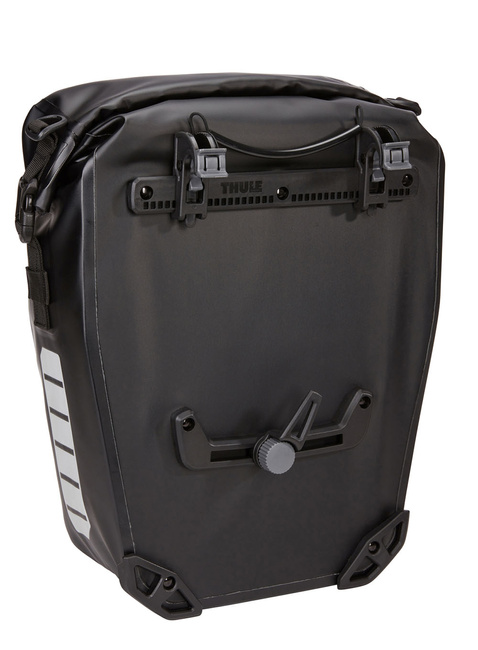 Sakwa rowerowa Thule Shield 17 l - black