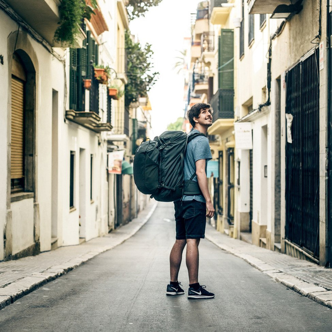 Pojemny plecak podróżny Thule Landmark 60 l - dark forest