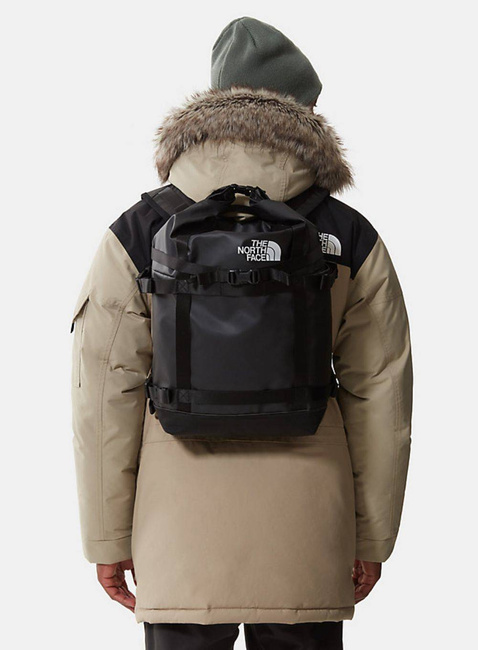 Plecak The North Face Commuter Roll-Top - tnf black / tnf black
