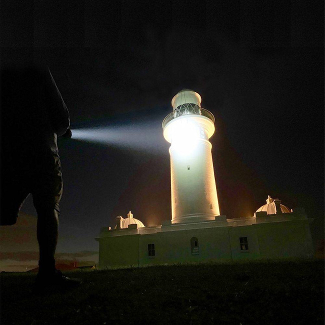 Latarka ręczna X21R Ledlenser