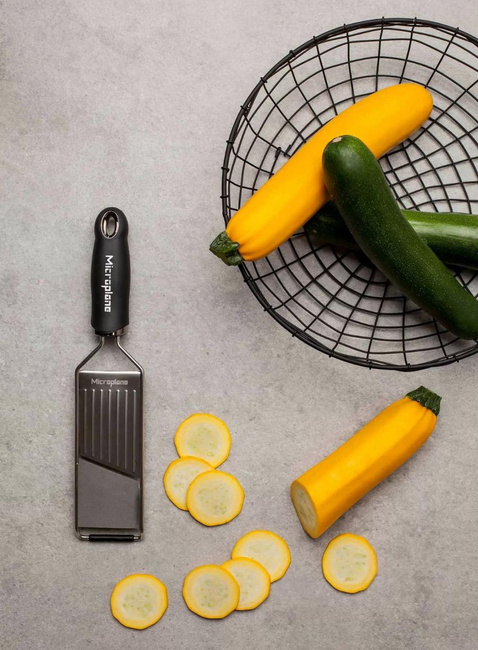 Mandolina do warzyw i owoców Microplane Gourmet Slicer - black