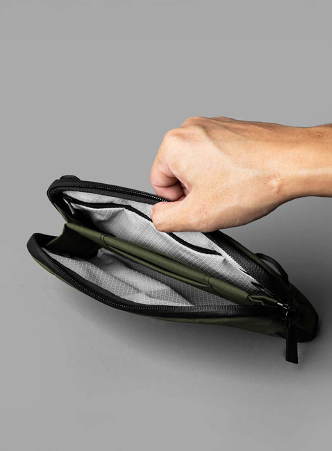 Organizer na elektronikę Alpaka Flight Pouch - green