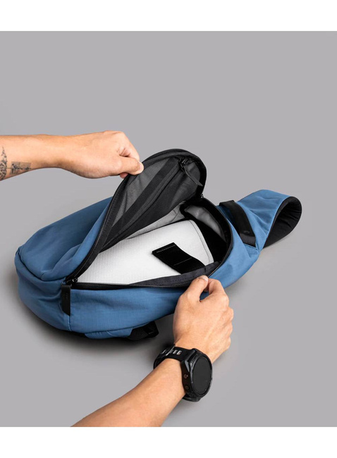 Plecak na jedno ramię Alpaka Metro Crossbody Left Shoulder Axoflux - blue