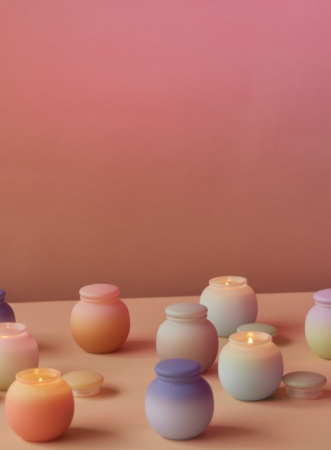 Świeca zapachowa szklana Paddywax Orb 141 g Coconut & Amber - pink / green