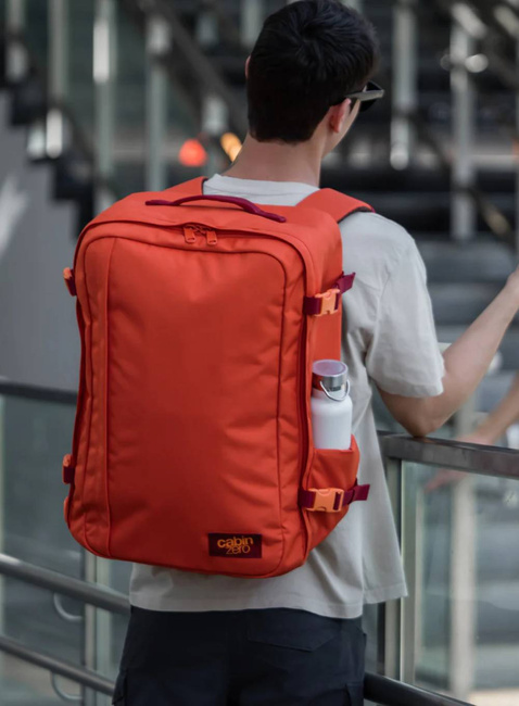 Plecak torba podręczna CabinZero Classic Plus 42 l - tomato festival