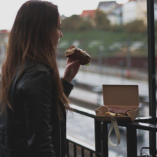 No.01 składane pudełko z opaską Uhmm box - mocca / pink