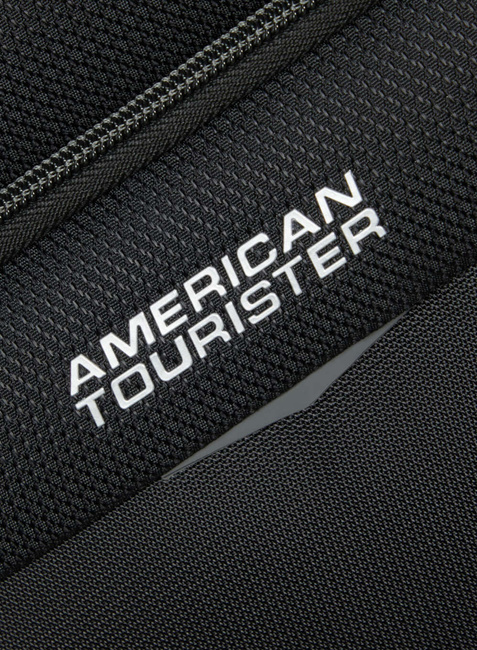 Walizka kabinowa American Tourister SummerRide EXP - black