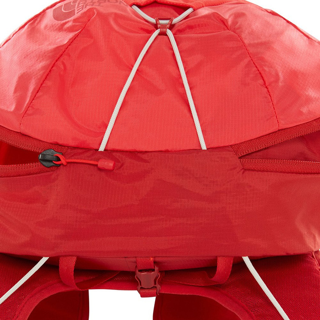Plecak The North Face W Chimera 24 - pompeian red/juicy red
